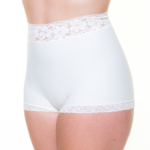 Benvit maxi trosa i microfiber med lätt shaping